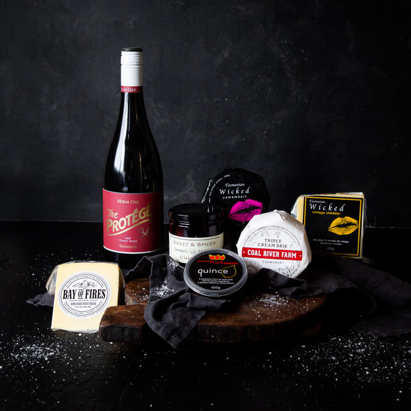 Tasmanian Cheese Platter with Pinot Noir